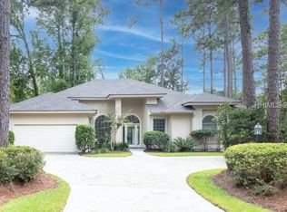 8 Mediterranean Ln, Hilton Head Island, SC 29926
