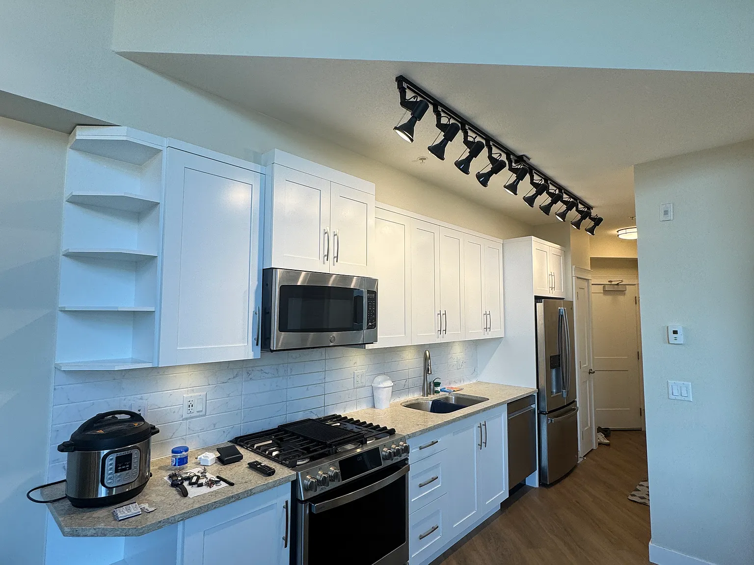 1 bed, 475 sqft, $1,600 — Photo 1