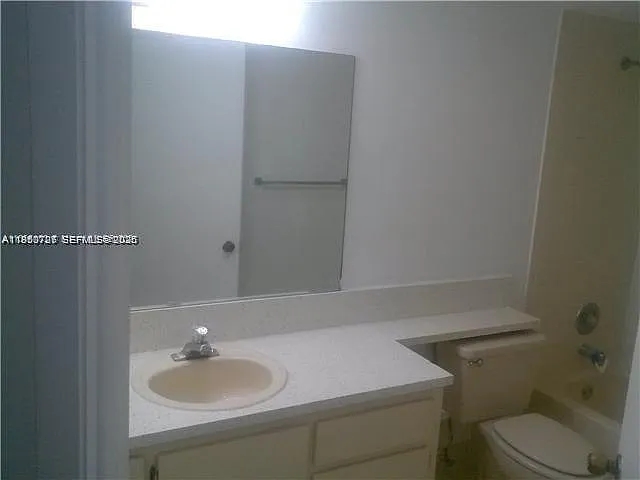 8290 Lake Dr #250 — Photo 10