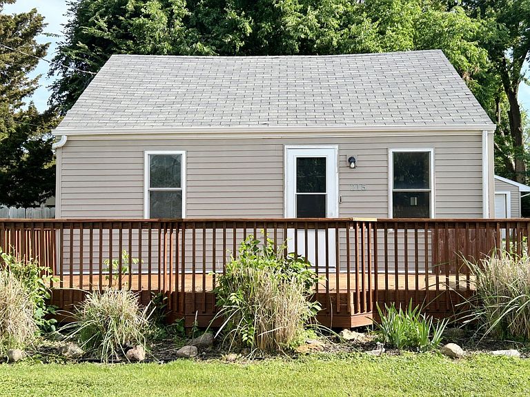 Listing photo 2