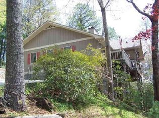 1121 Saddleback Cir, Sky Valley, GA 30537