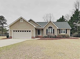 1812 Lancaster Dr, Garner, NC 27529
