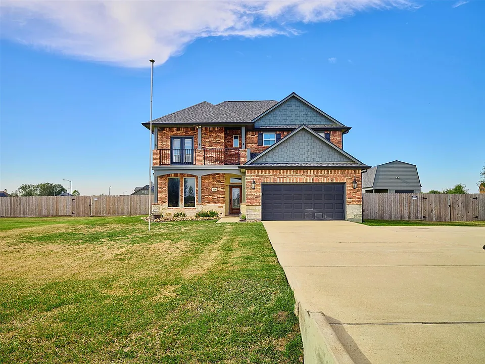 11718 Casadores Ln