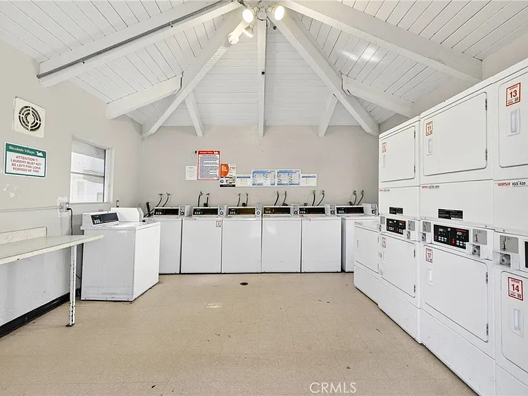 2501 W Sunflower Ave #J3 — Photo 4
