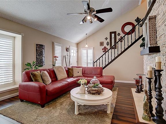 4th image of 2402 Forestmeadow Dr