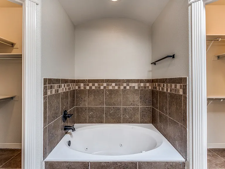 11673 Sugar Bay Way — Photo 18