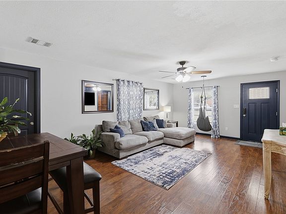5th image of 1108 Cypress St