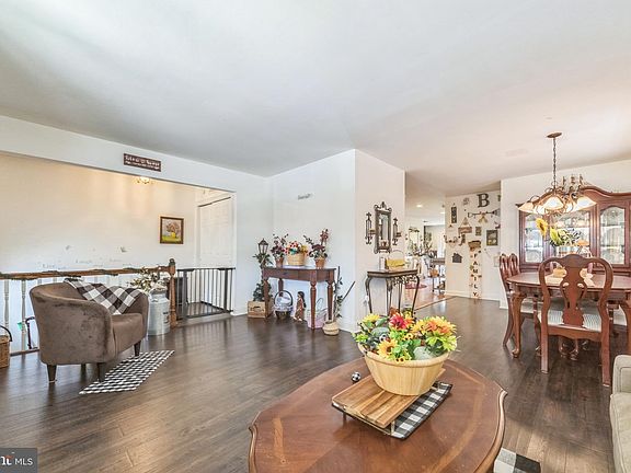 5th image of 4131 Longshore Ave