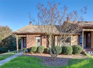 3005 S Holden Rd APT A, Greensboro, NC 27407