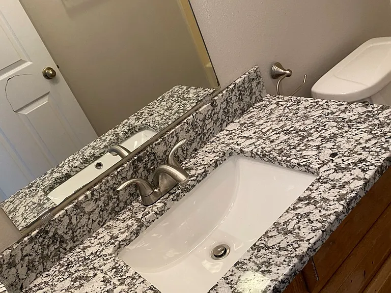 24 Victory Ln #3 — Photo 3