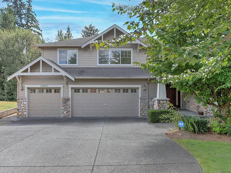 22503 NE 98th Pl — Photo 1