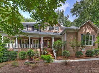 5090 Cambridge Oaks Dr, Matthews, NC 28104