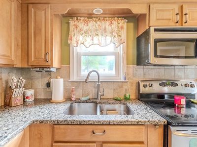 73 Catalpa Ter, Springfield, MA, 01119