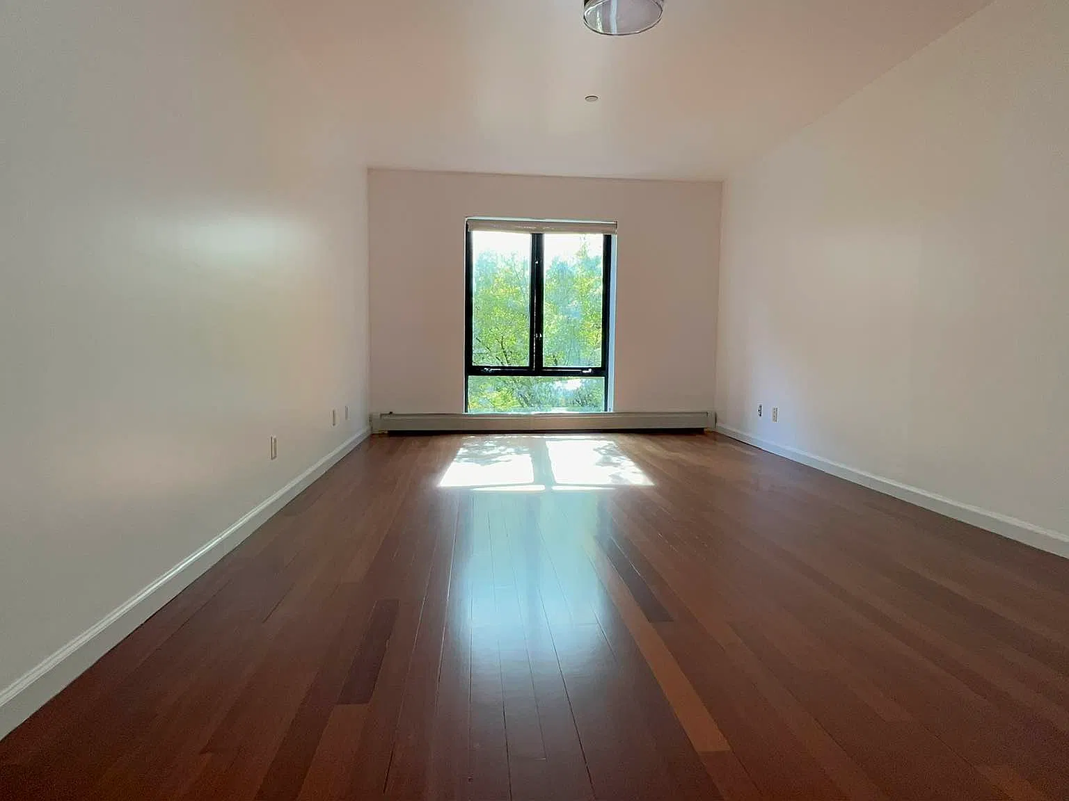 225 East 58th Street — Photo 2