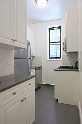 Rented by Metropolitan Equities | media 5