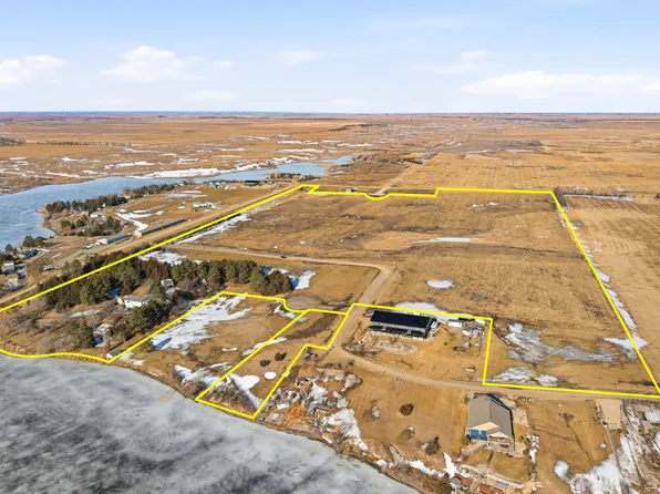 12746 378th Ave, Aberdeen, SD 57401