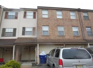 111 Chaucer Rd, Mount Laurel, NJ 08054