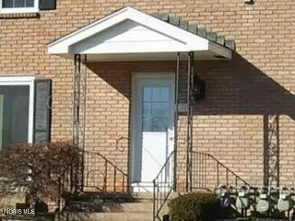 2188 N Carriage Ln APT 7, Port Clinton, OH 43452