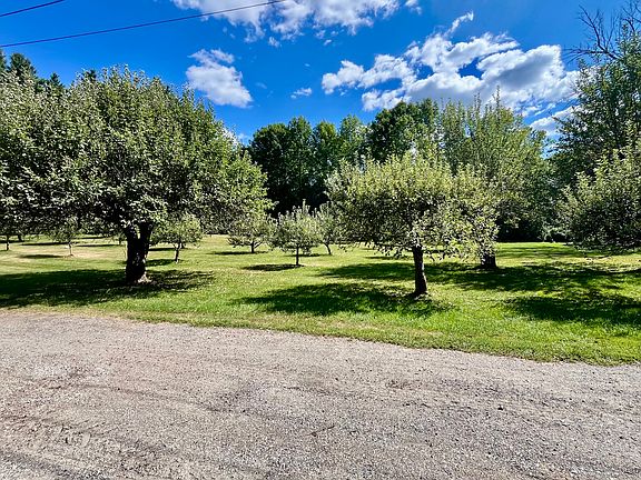 4th image of 258 South Rd