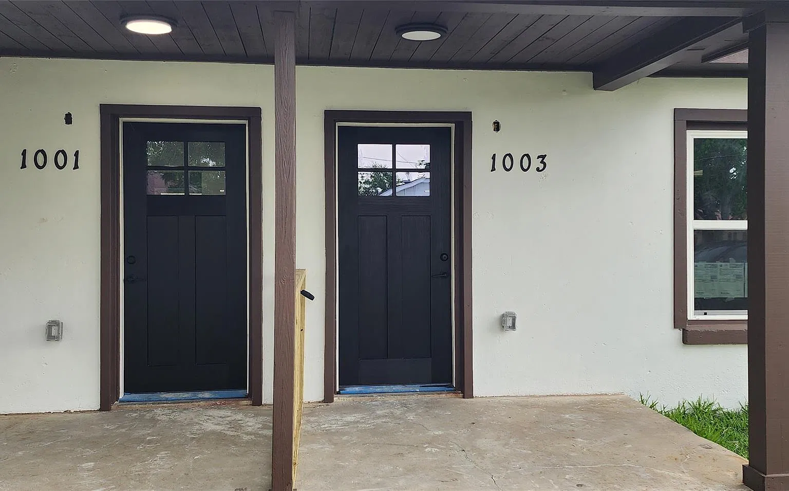 2 bed, 1.0 bath, 1750 sqft, $1,400 — Photo 1