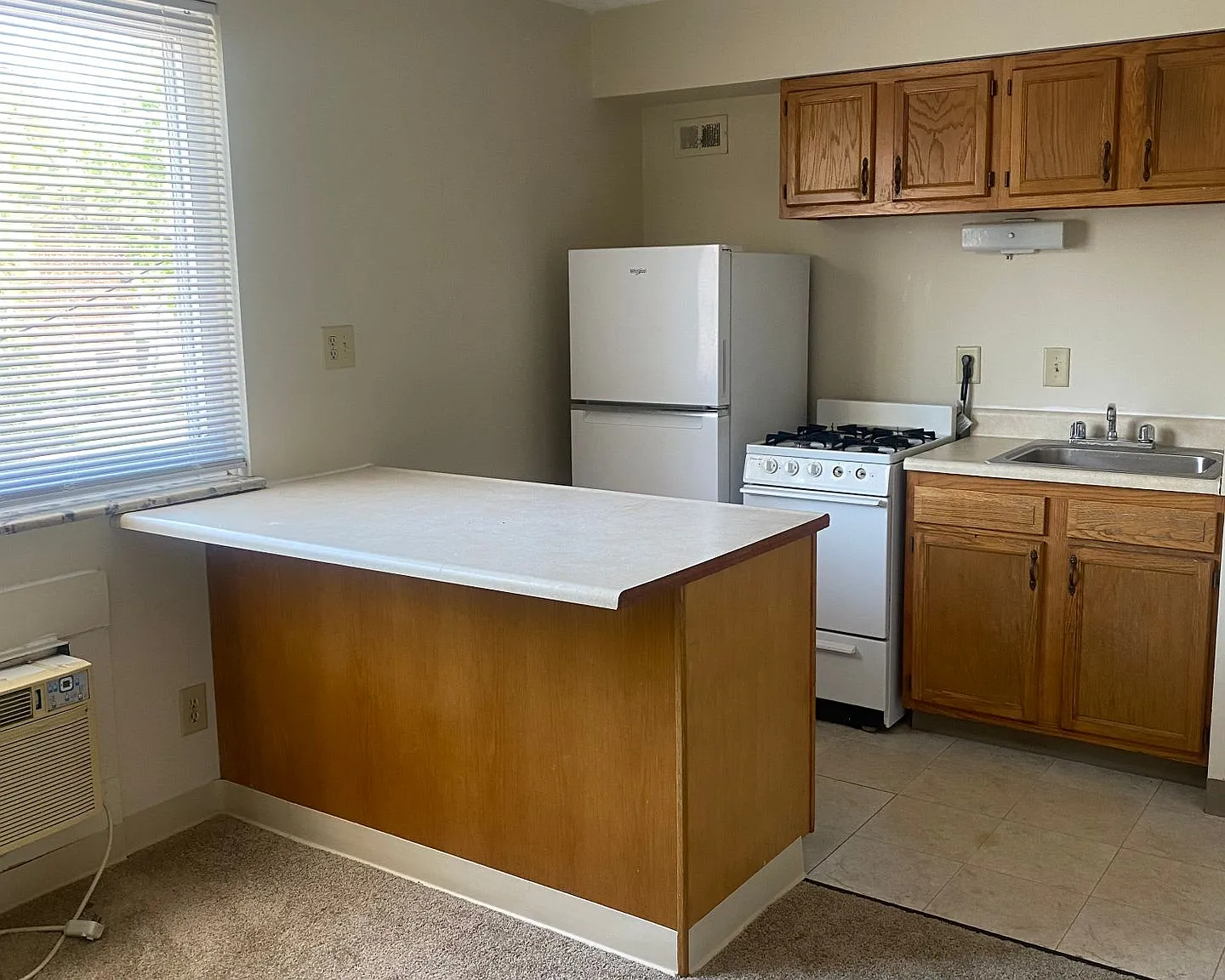 1515 Northwest Apartments — Photo 3