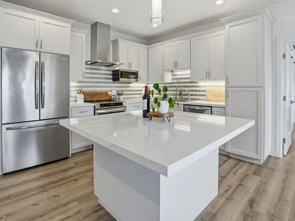 4104 Scotts Valley Dr #306, Scotts Valley, CA 95066