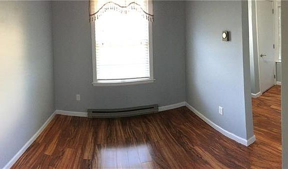 4th image of 268 Hartford Tpke APT F1