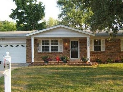 708 Treadway Ave, Saint Charles, MO, 63301