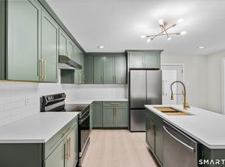 576 Huntington Street, Shelton, CT 06484