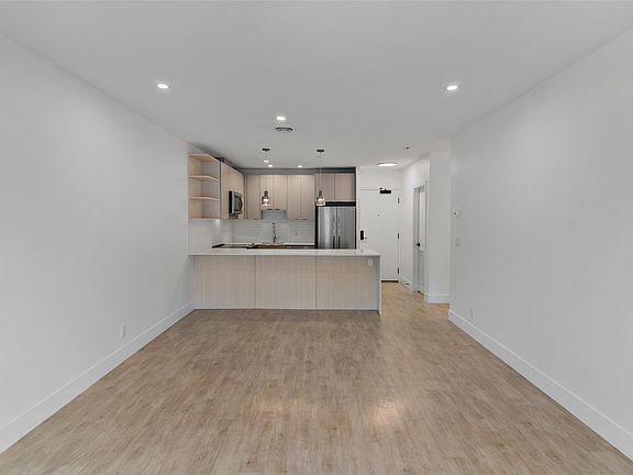 5th image of 1701 Coursier Ave #2204