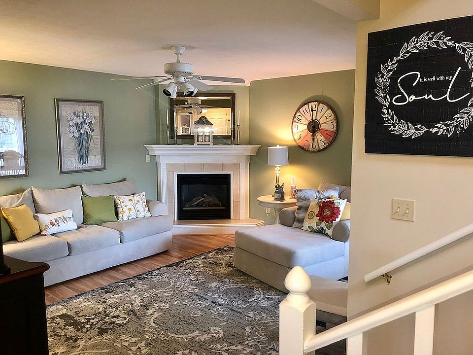 1st image of 6675 Seville Dr Unit 4