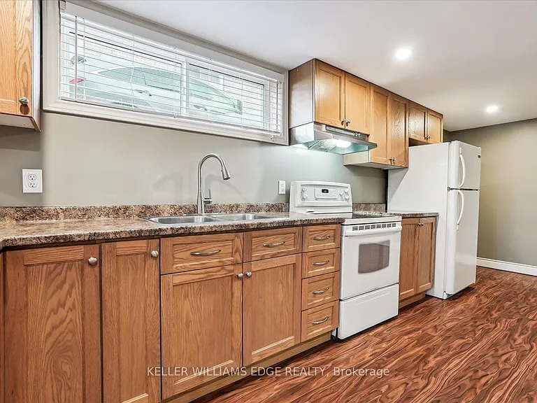 1 Reno Ave #BASEMENT — Photo 9