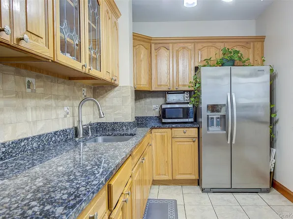 161-10 84th Avenue image 20 of 44