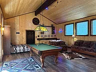 19111 Shoshone Rd