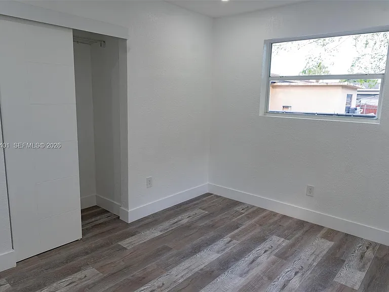 2600 NW 108th St — Photo 24