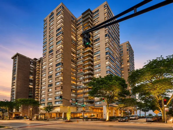 6301 N Sheridan Rd APT 24E, Chicago, IL 60660