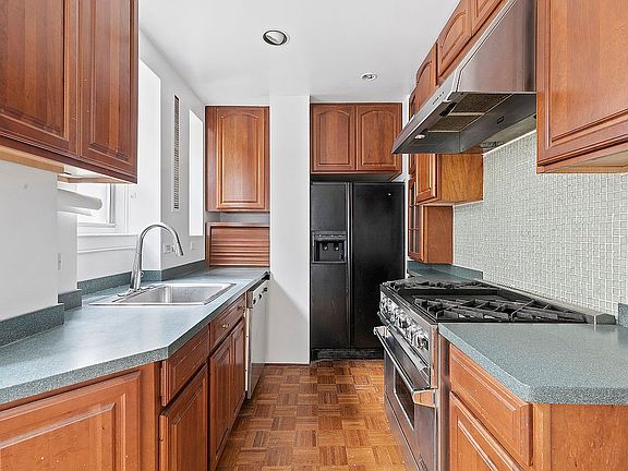 5th image of 328 W 86th St APT 11A