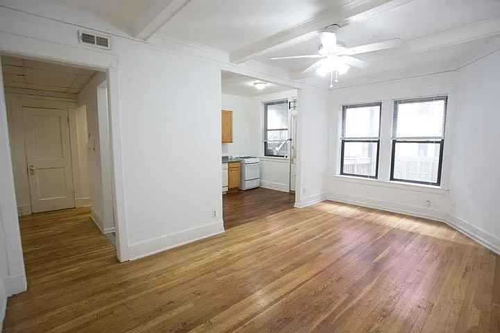 5237-5245 S. Kenwood Avenue — Photo 16
