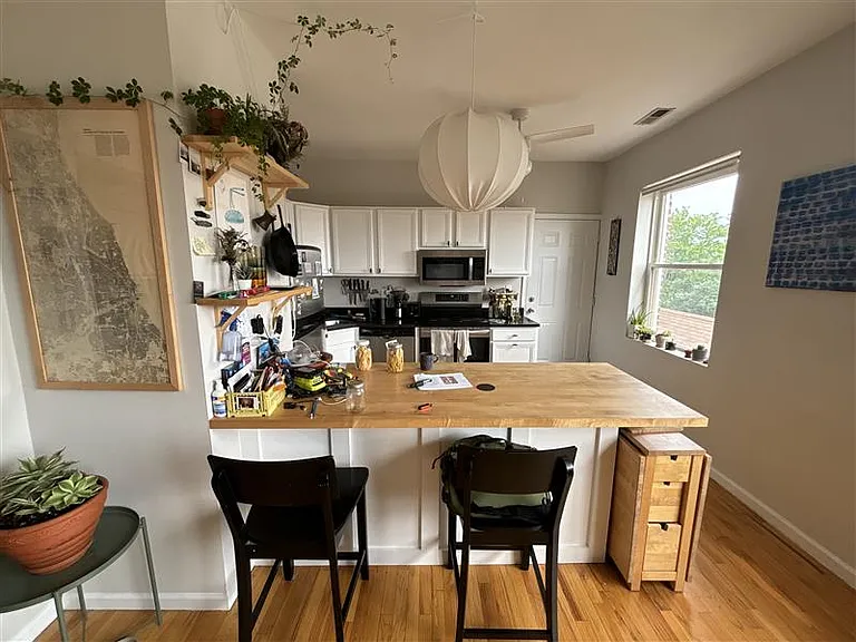 2848 N Christiana Ave #3S — Photo 3