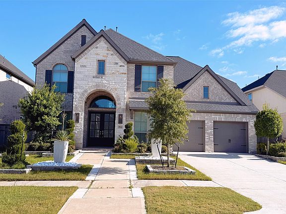 2nd image of 29843 Beth Terrace Ln