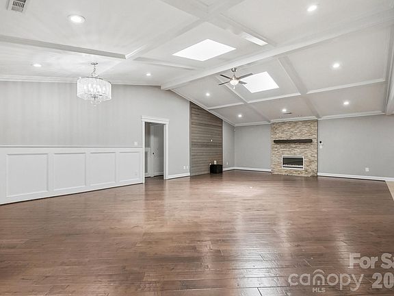 5th image of 14010 Mareshead Ln