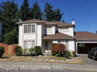 12747 Plateau Cir NW, Silverdale, WA 98383