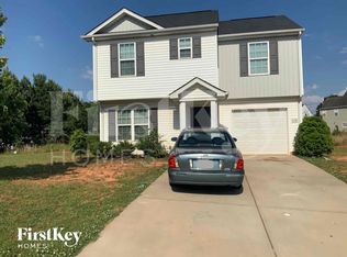 528 Ellingsworth Ln, Charlotte, NC 28214