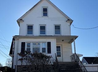 12 Saint Roch Ave FLOOR 1, Greenwich, CT 06830