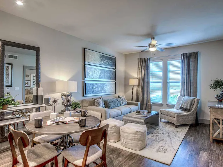 Catalon at Lago Mar I & II — Photo 19