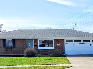114 Lodestone Dr, Englewood, OH