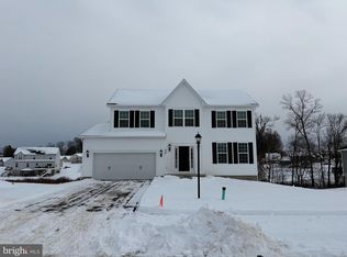 570 Ripple Dr #44, Hanover, PA 17331