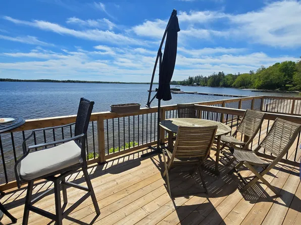 1230 Grandview Lodge Rd, Severn, ON P0E 1N0