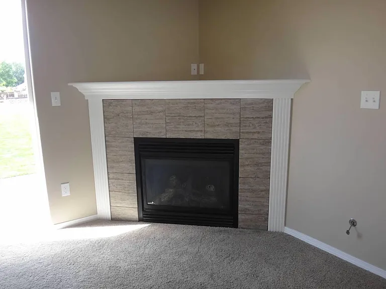 2052 Alco Ave — Photo 8