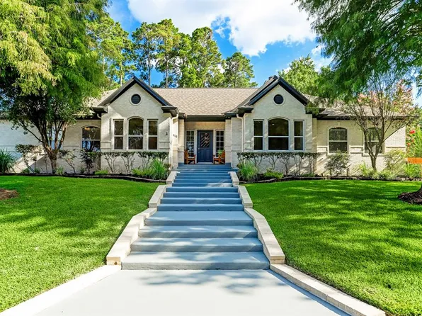 196 Lakeside Dr, Montgomery, TX 77356